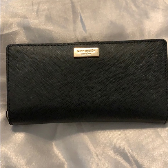 kate spade Handbags - Kate Spade Wallet
